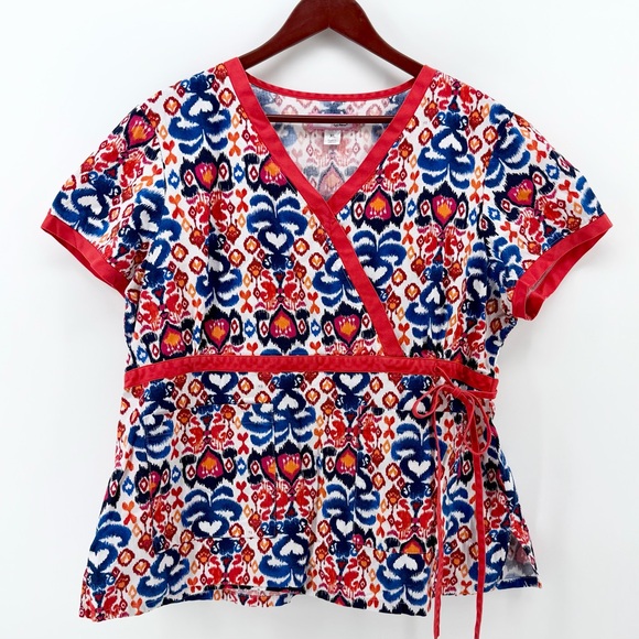 Koi by Kathy Peterson Scrub Top Women’s XL Mock Wrap Ikat Floral PO#3969 EUC - Picture 2 of 8